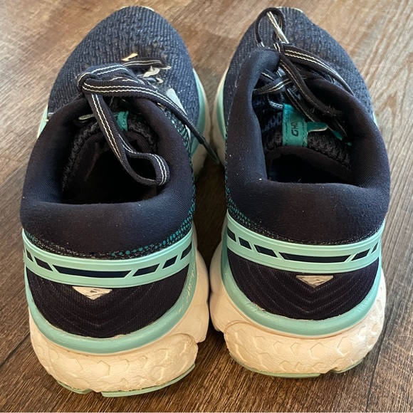 Brooks Ghost 11 Women’s Sneakers Size 8.5 (missing insole) - Picture 6 of 10